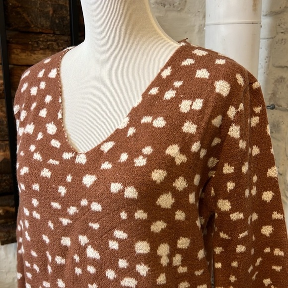 NWT | Dee Elly | Spotted Fawn Sweater - Picture 2 of 6